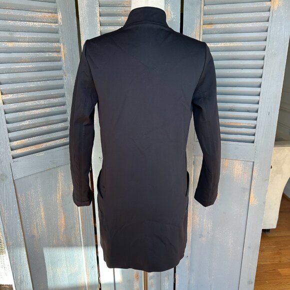 Lululemon Carry-All Coat Black Sz 4 NWOT - Picture 11 of 16